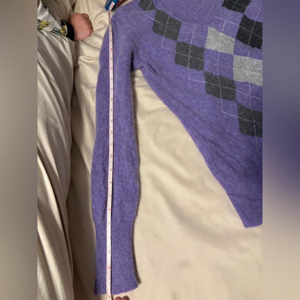 Apt. 9 Women's Purple Cashmere Argyle V-Neck Sweater - Picture 5 of 5